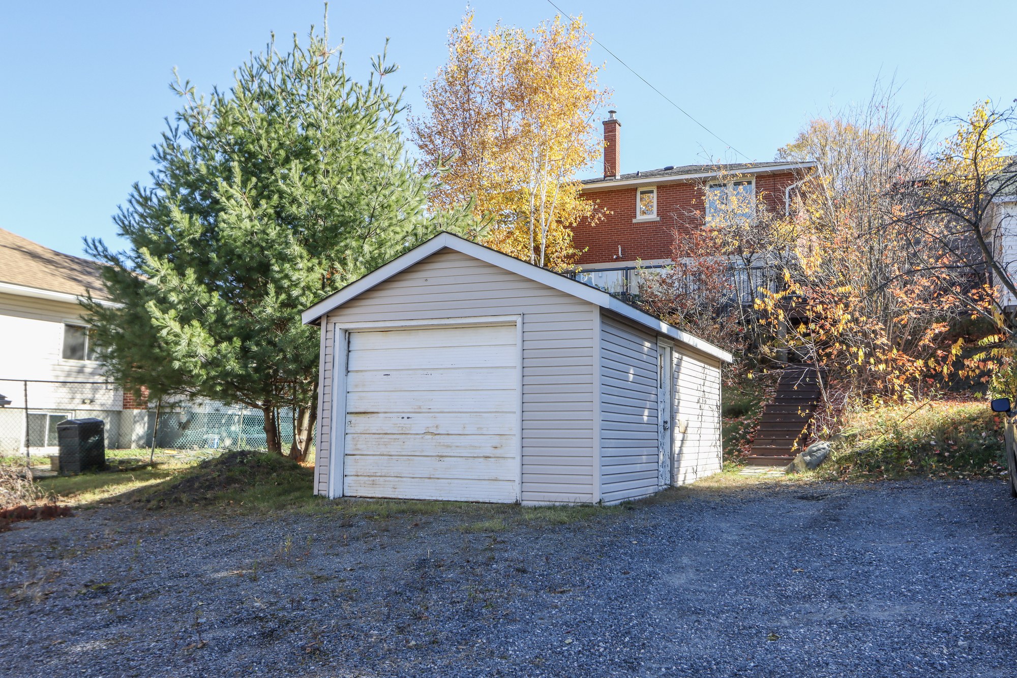 Detached garage off the rear laneway